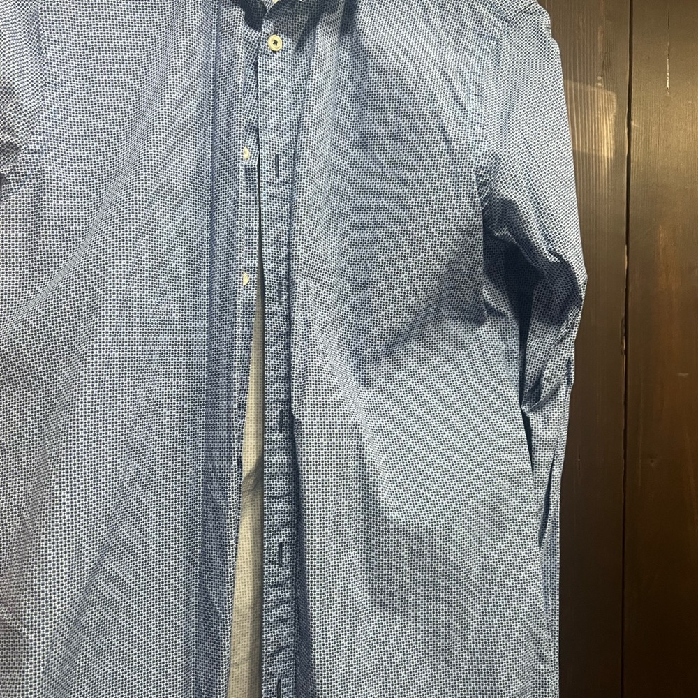 Zara Men's Blue Geometric Button-Down Shirt